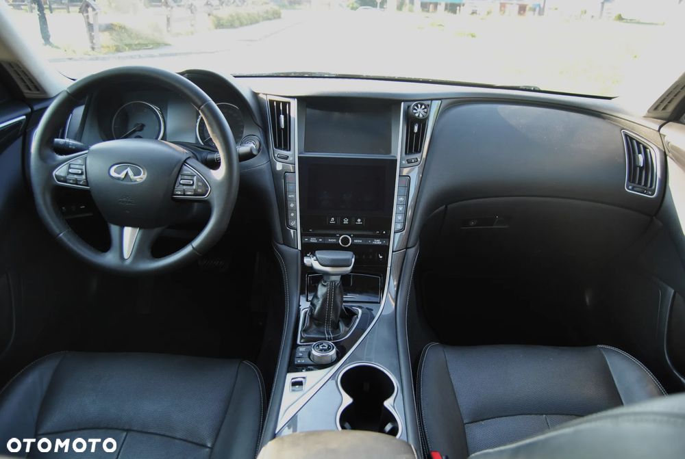 Infiniti Q50 2.2d Sport Executive - 9