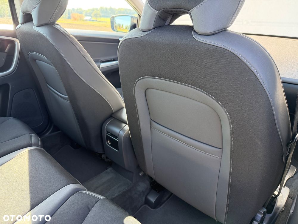 Volvo XC 60 D3 Geartronic Edition Pro - 24