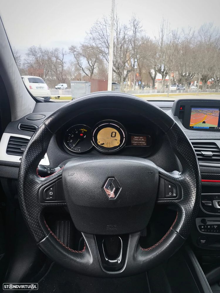 Renault Mégane 2.0 dCi Dynamique S - 7