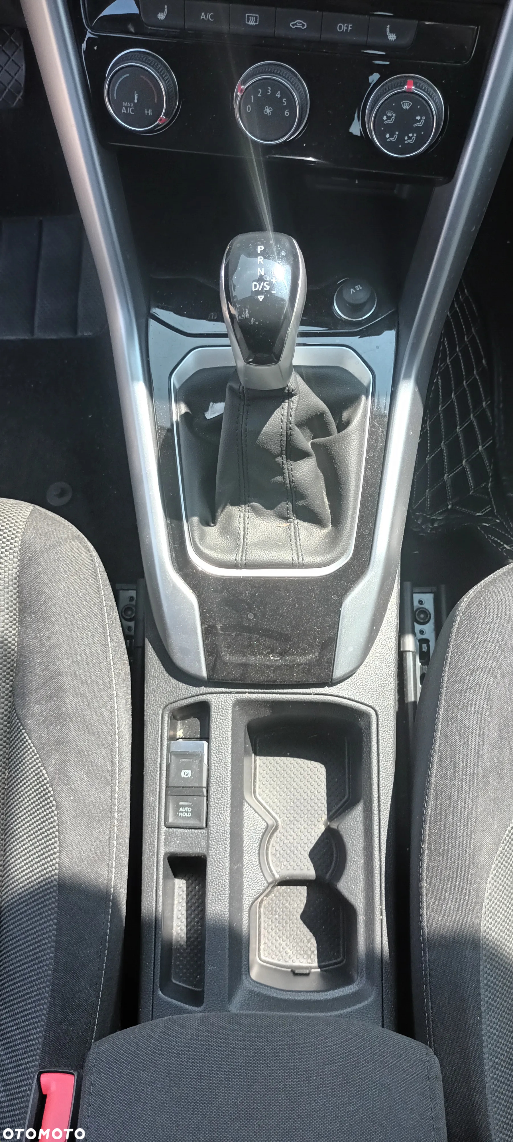 Volkswagen T-Roc 1.5 TSI Style DSG - 26