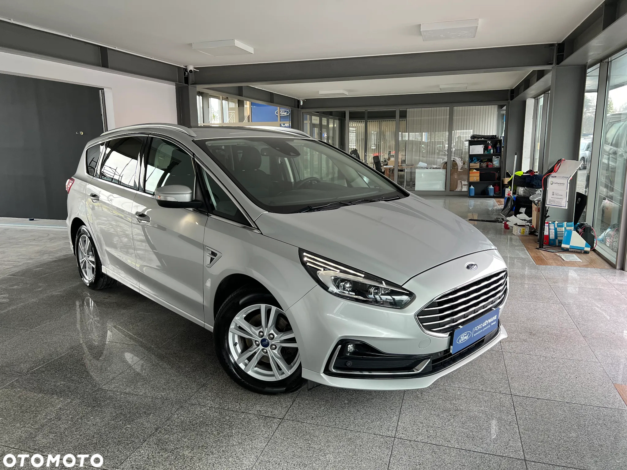 Ford S-Max 2.0 EcoBlue Titanium - 2