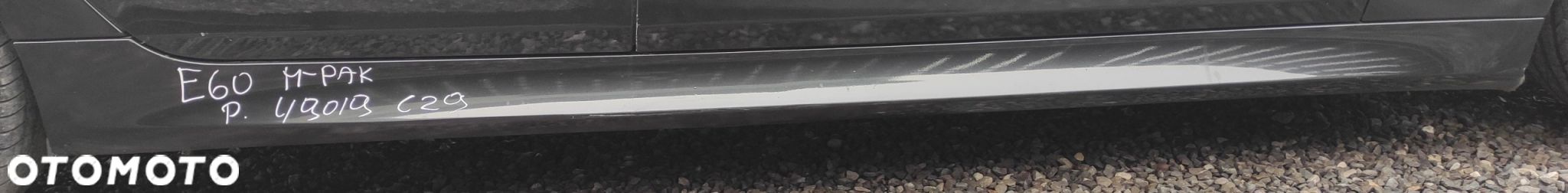 LISTWA NAKŁADKA PROGOWA PRAWA M PAKIET BMW E60 E61 490 DIOPSIDSCHWARZ METALIC - 1