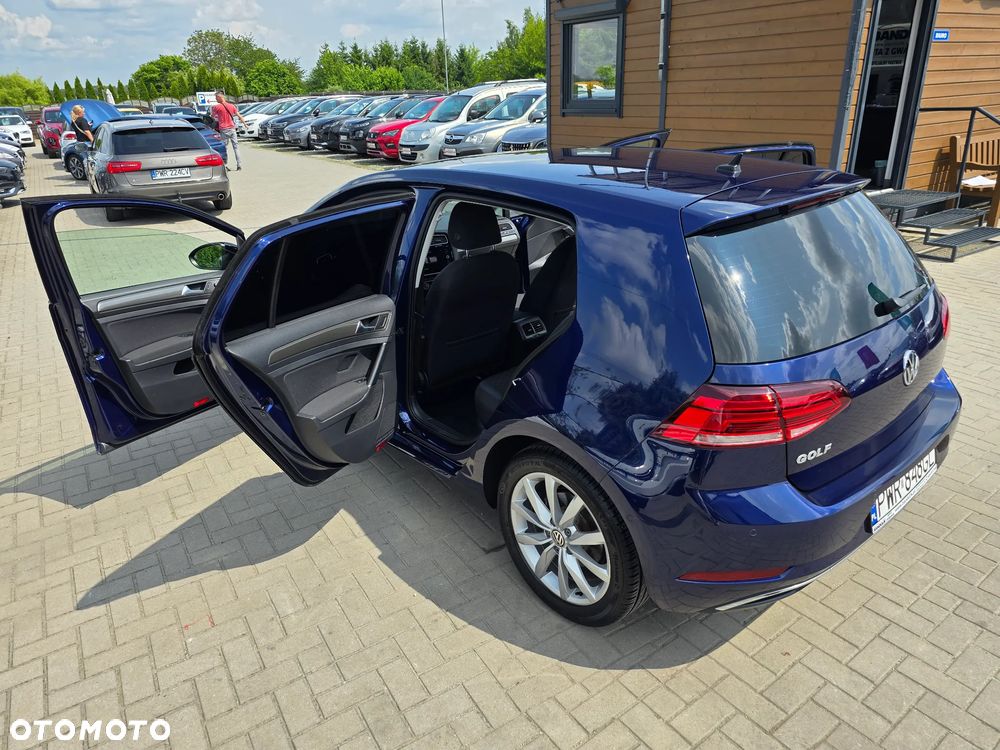 Volkswagen Golf - 36