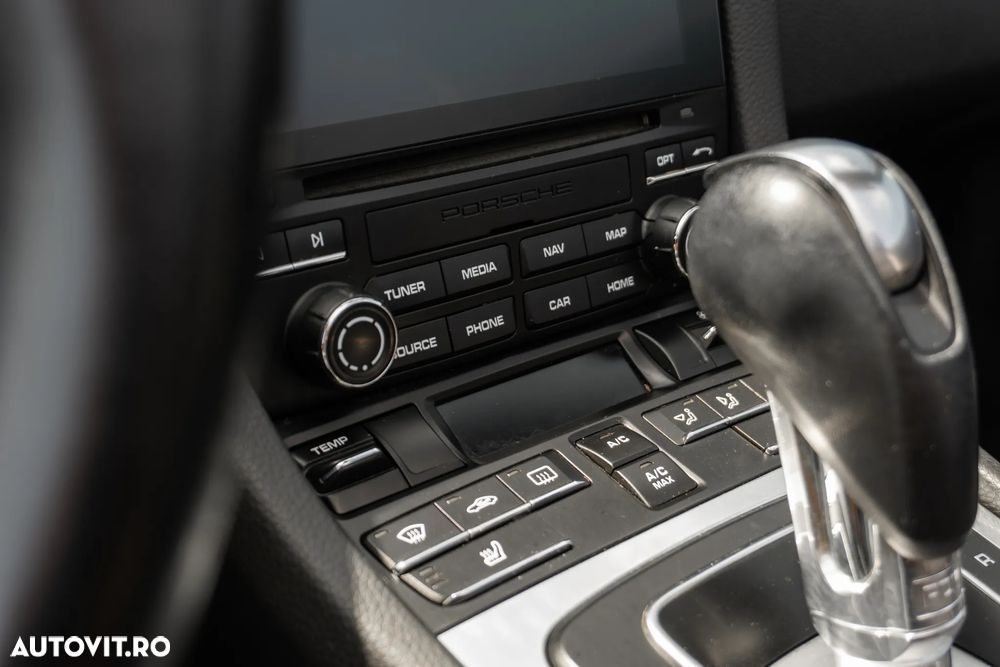 Porsche Boxster 718 PDK - 18