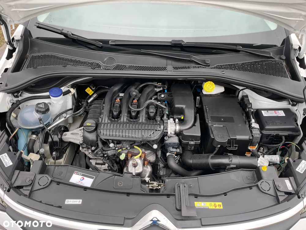 Citroën C3 Pure Tech 82 SHINE - 18
