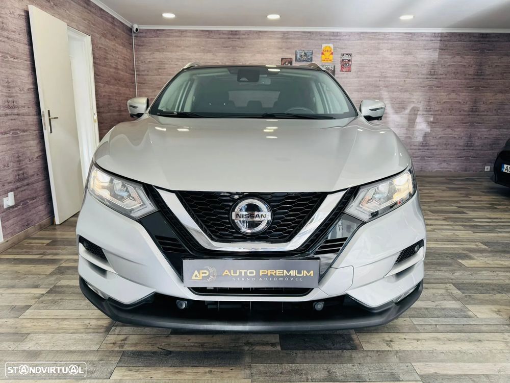 Nissan Qashqai 1.3 DIG-T N-Connecta LED+TT+SKY Xtronic - 2