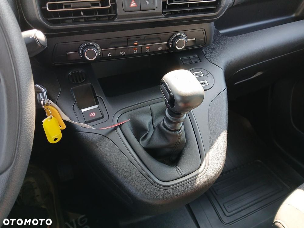 Toyota Proace City Verso 1.5 D-4D Business - 35