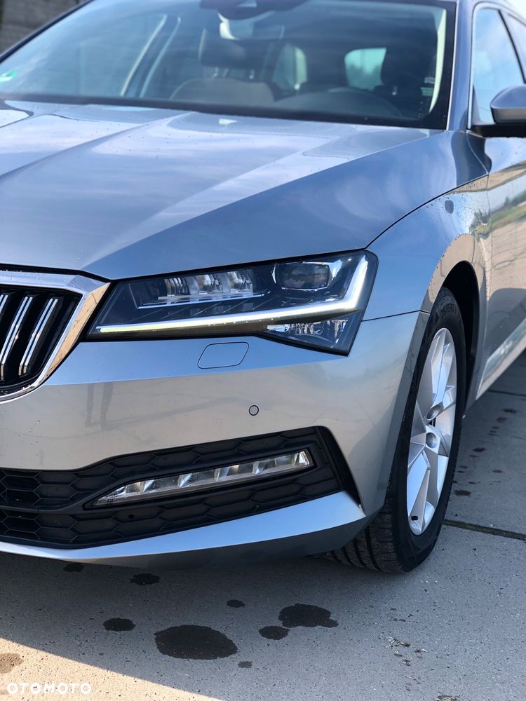 Skoda Superb 2.0 TDI DSG Style - 19