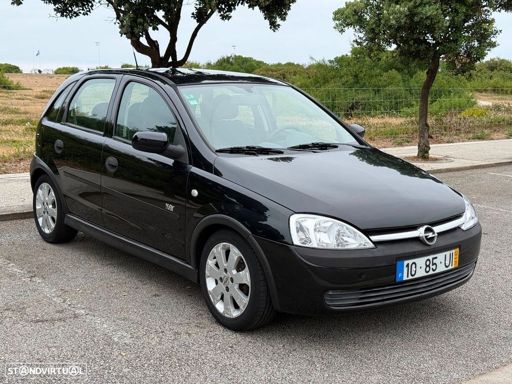 Opel Corsa 1.2 16V Enjoy R - 1