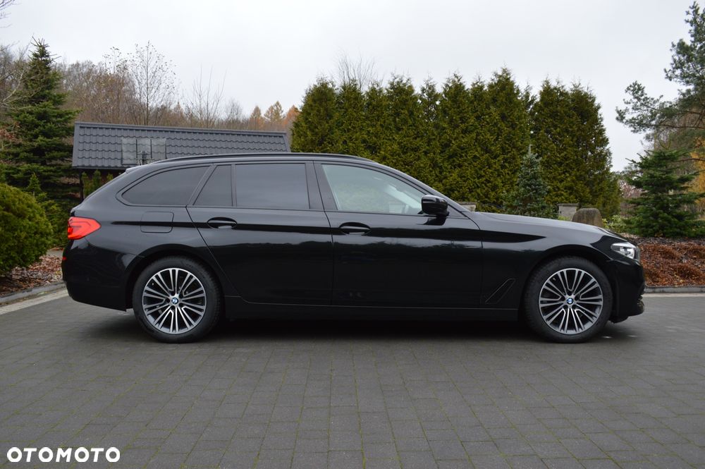 BMW Seria 5 520d xDrive Sport Line sport - 7
