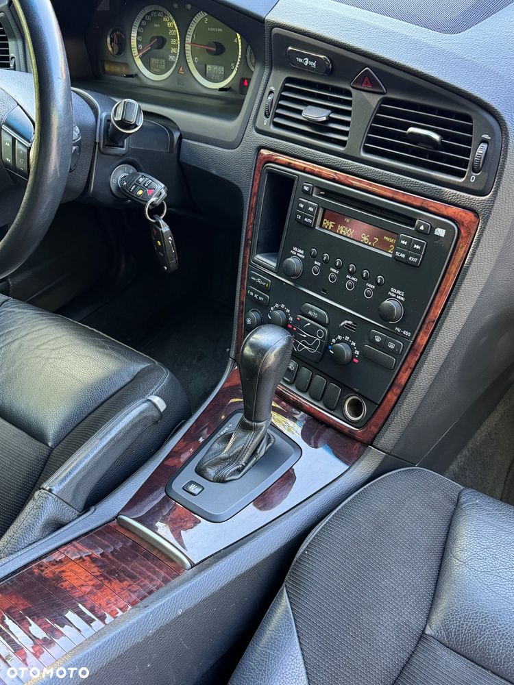 Volvo S60 2.4D5 Rubin - 20