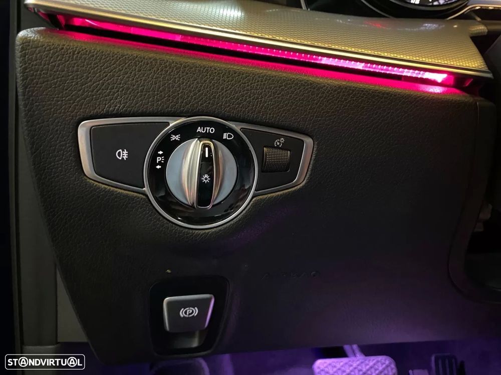 Mercedes-Benz E 220 d Avantgarde - 17