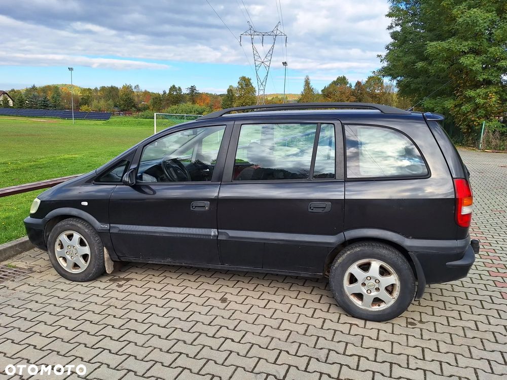 Opel Zafira 1.8 16V Elegance - 3