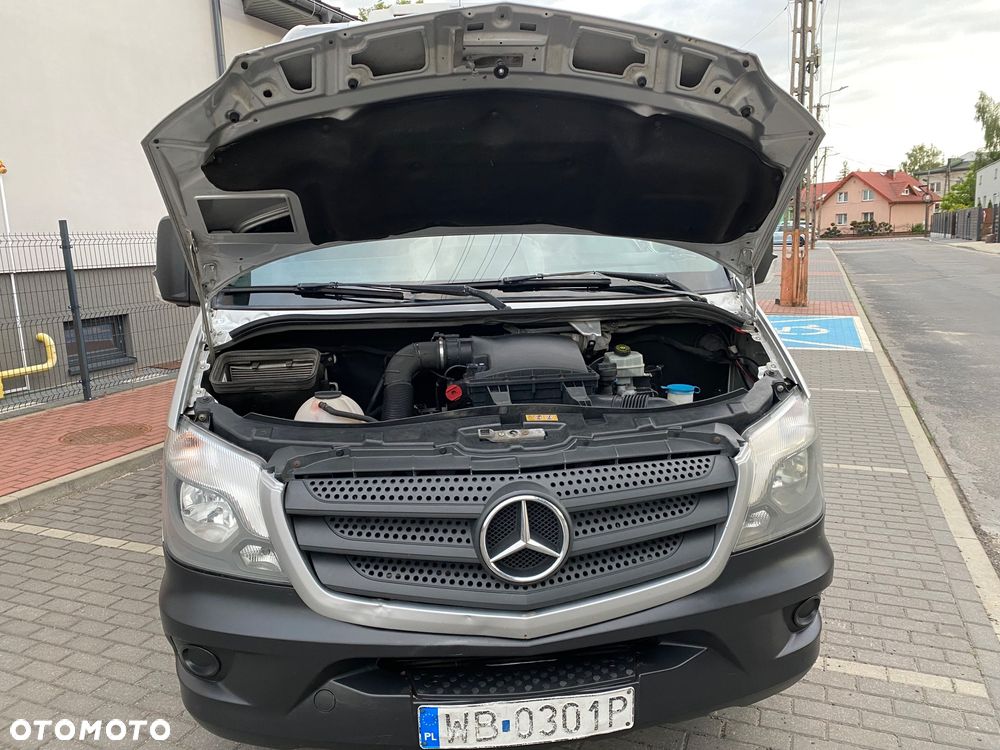 Mercedes-Benz Sprinter - 15