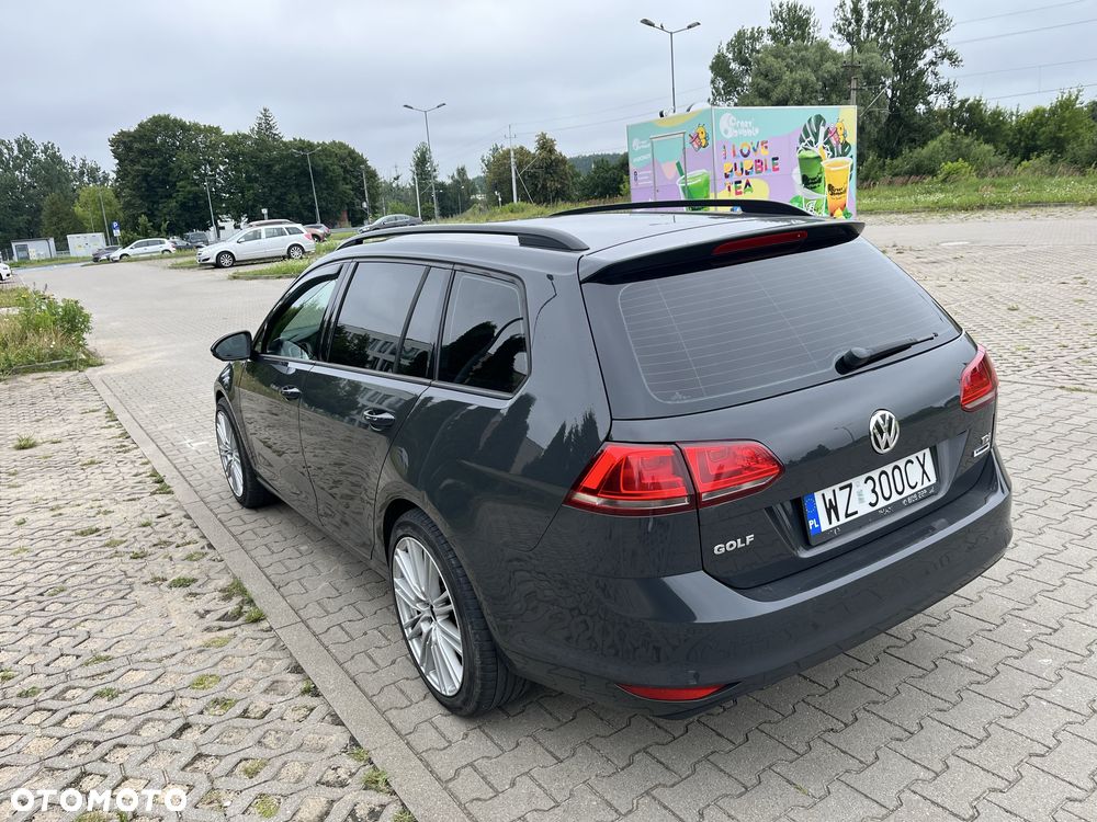 Volkswagen Golf - 3