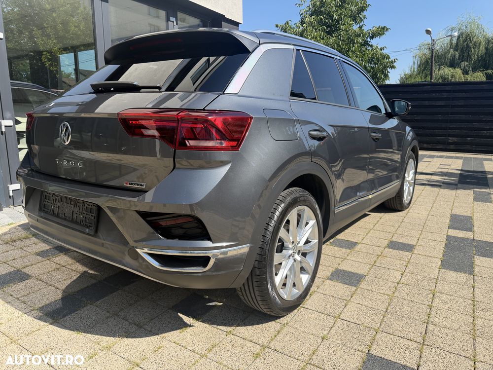 Volkswagen T-Roc - 7
