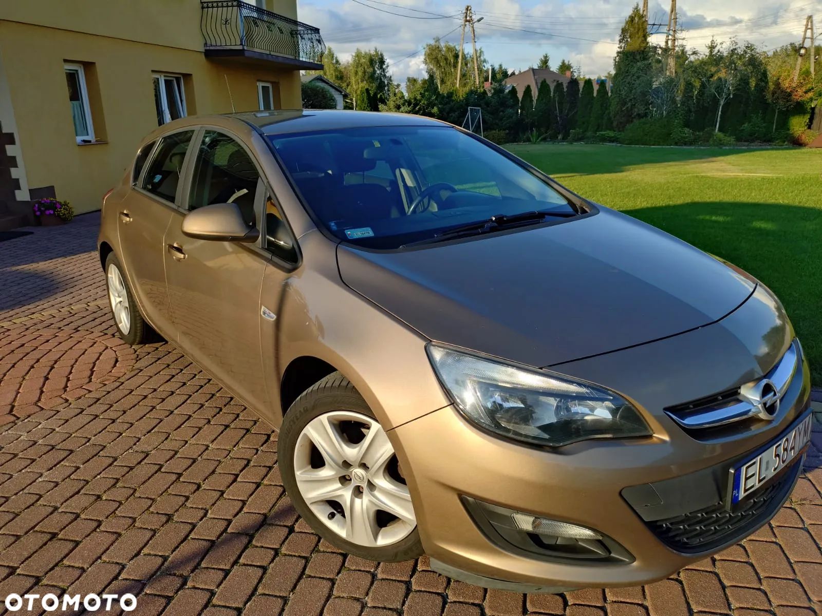 Opel Astra IV 1.4 T Enjoy - 1