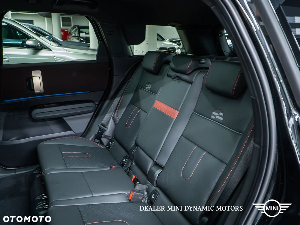 MINI Countryman S ALL4 John Cooper Works Trim - 23
