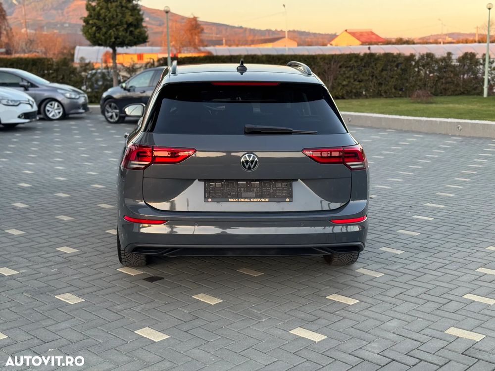 Volkswagen Golf 2.0 TDI SCR Life - 13