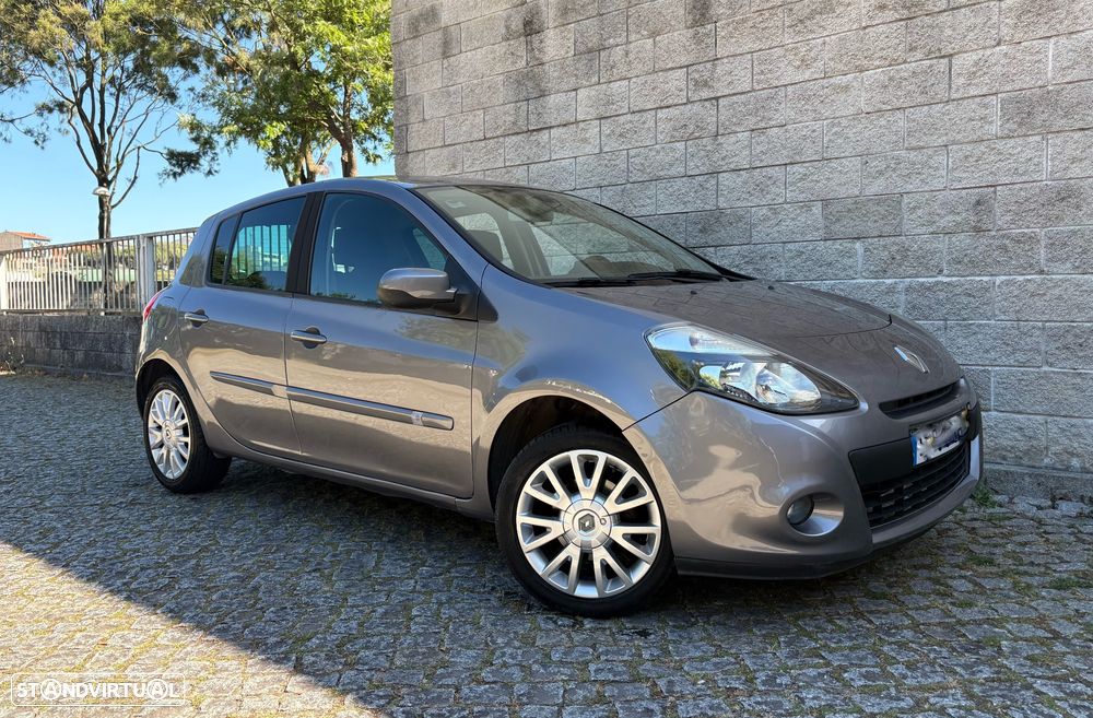 Renault Clio 1.2 16V Dynamique S - 2