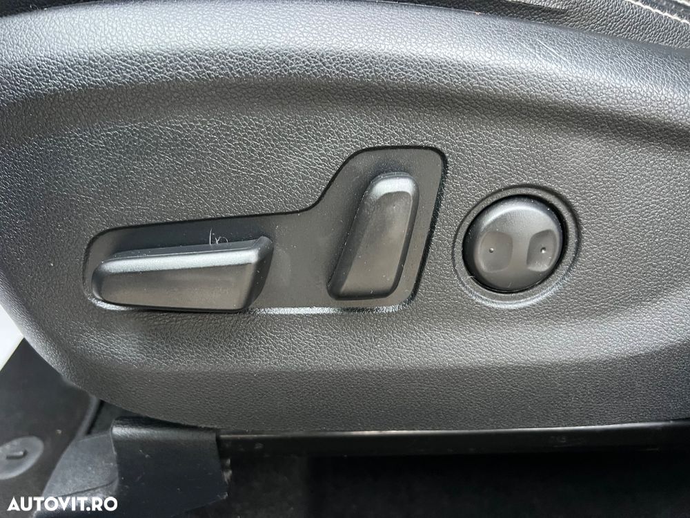 Kia Sportage 2,0 CRDI AWD Aut. Vision - 12