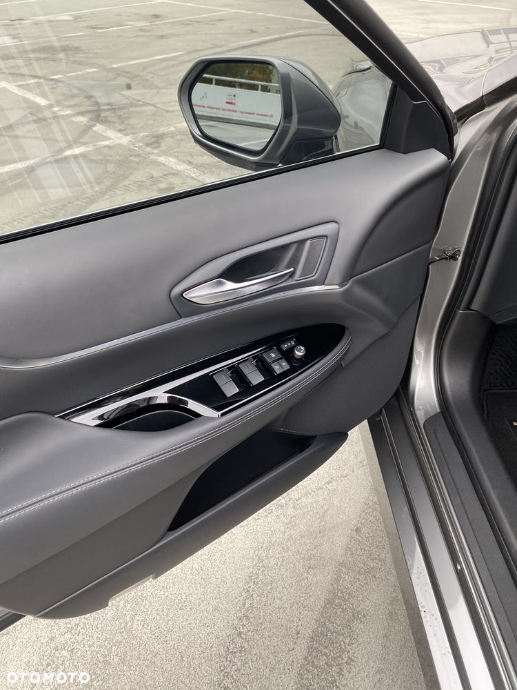 Toyota Mirai Executive - 11