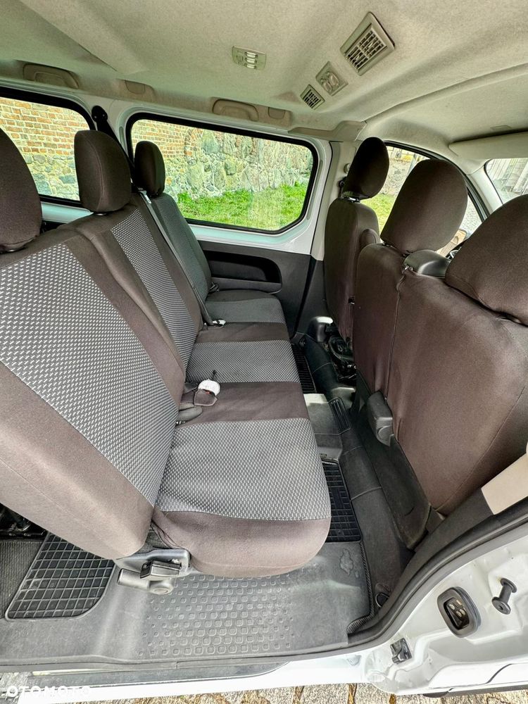 Renault Trafic - 8