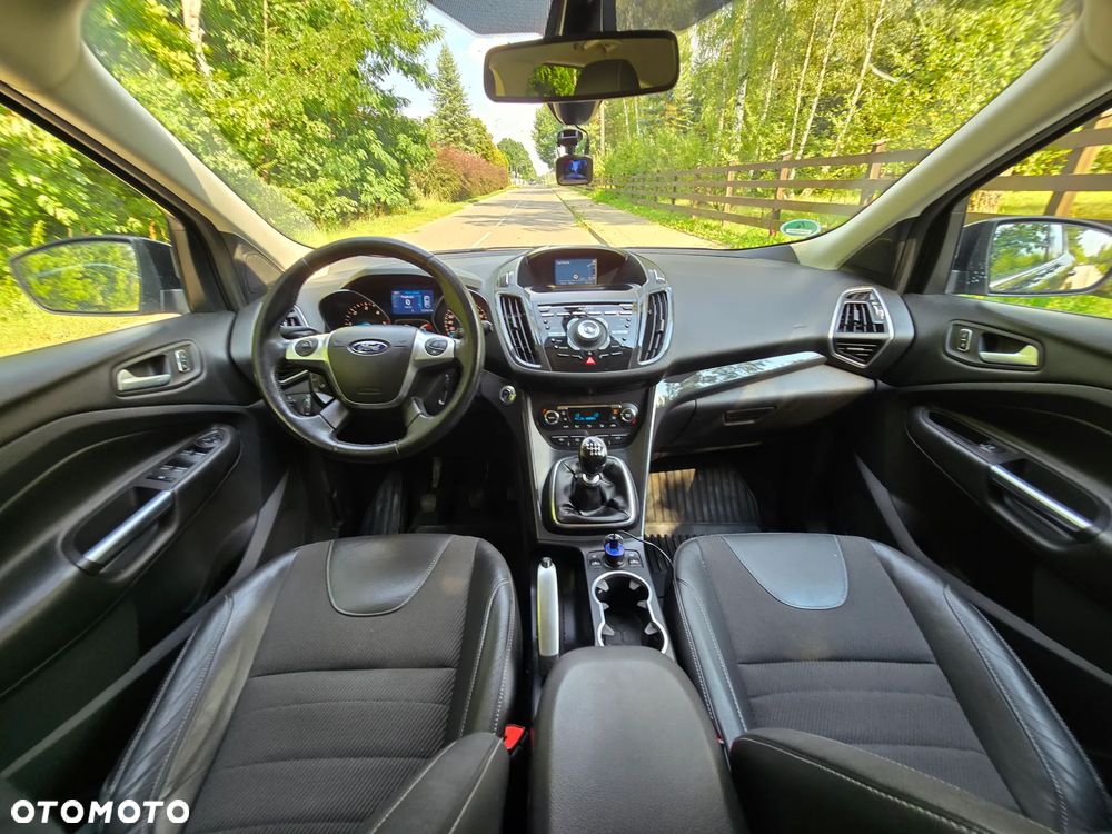 Ford Kuga 2.0 TDCi 2x4 Titanium - 7