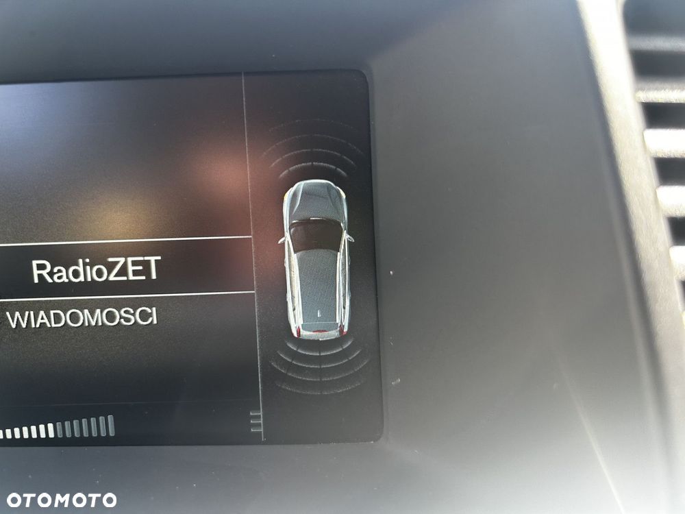 Volvo V60 Cross Country - 27