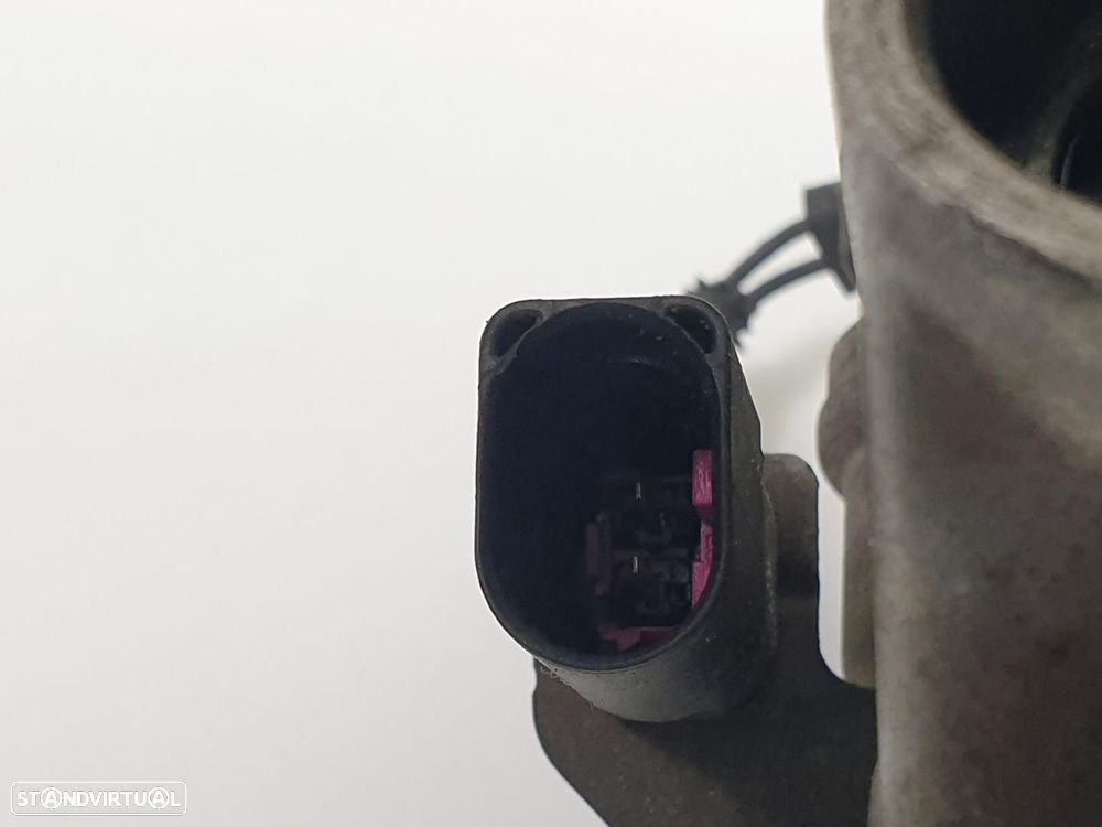 COMPRESSOR AR CONDICIONADO VOLKSWAGEN POLO 2003 -6Q0820803H - 5