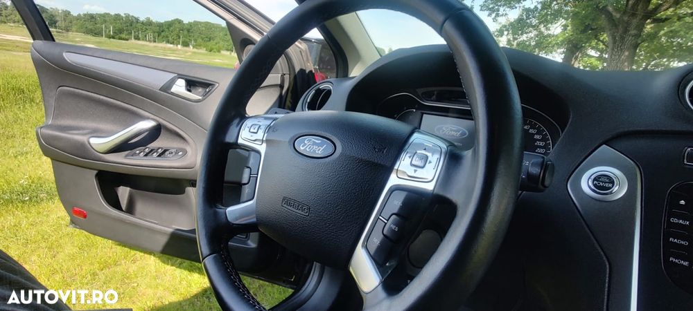 Ford Mondeo 2.0 TDCi Business Class - 4
