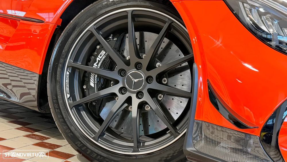 Mercedes-Benz AMG GT Black Series - 22