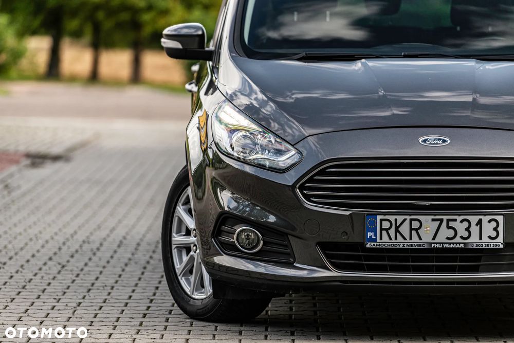 Ford S-Max 2.0 TDCi Trend - 13