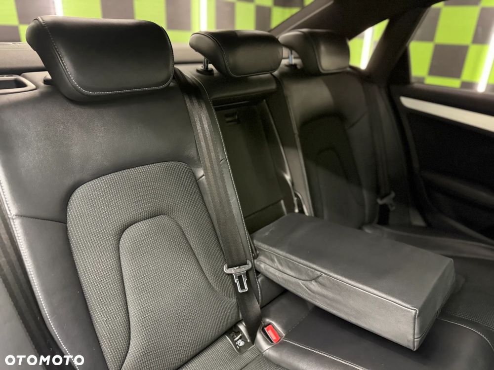 Audi A4 Limousine 3.0 TFSI Quattro S tronic - 22