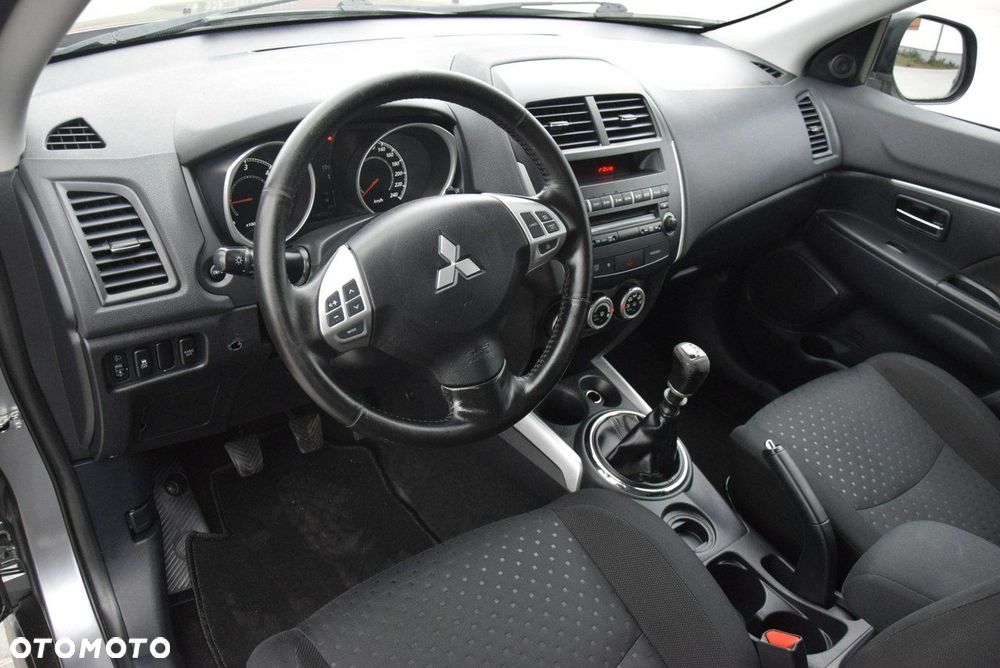 Mitsubishi ASX - 30