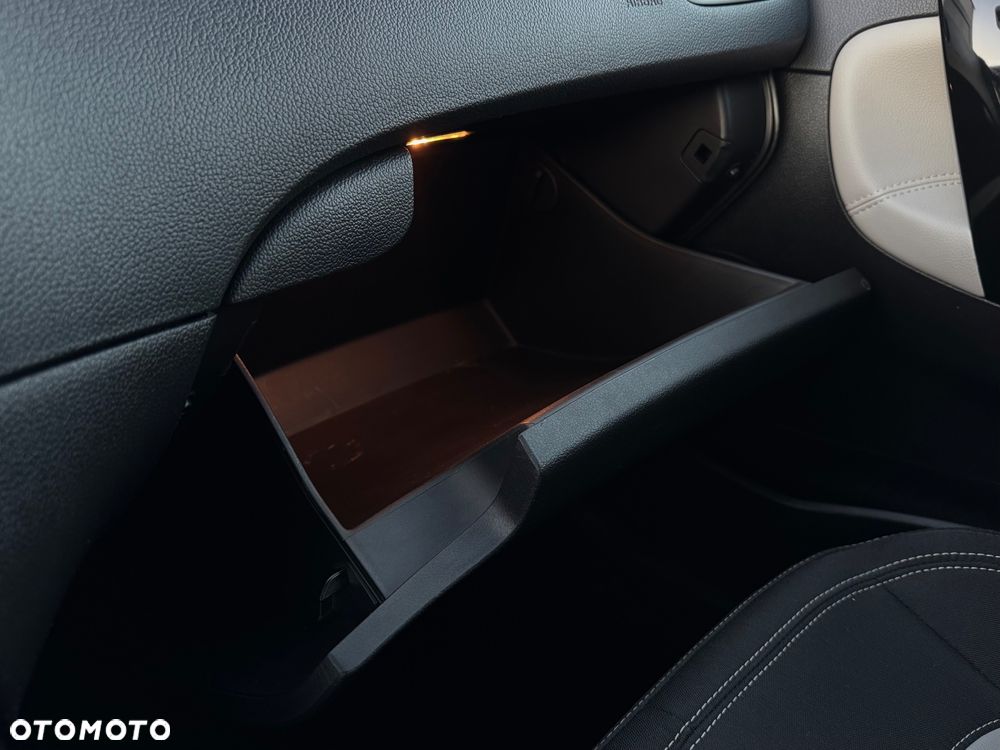 Kia Ceed 1.6 GDI Business Line - 24