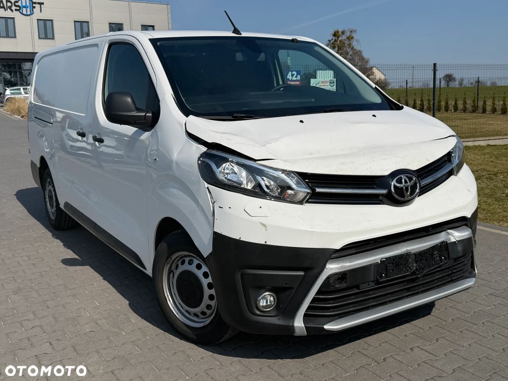 Toyota Proace - 1