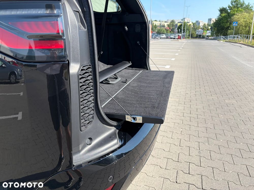 Land Rover Discovery 3.0 D250 mHEV R-Dynamic HSE - 21