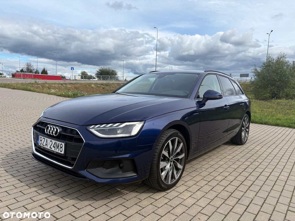 Audi A4 Avant - 1