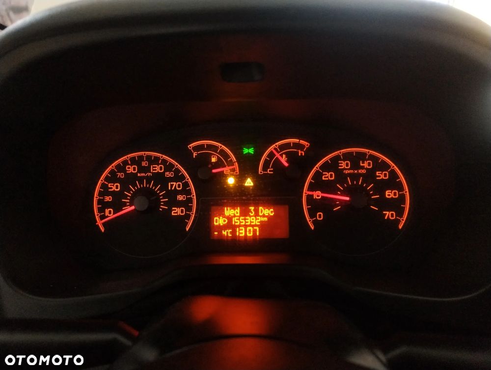 Fiat FIORINO 1.3 DIESEL (75KM) 5-BIEGÓW STAN IDEALNY KLIMATYZACJA 100% BEZWYPADKOWY ORYGINAŁ KM SERWIS NIE MA RDZY ! ! ! - 13