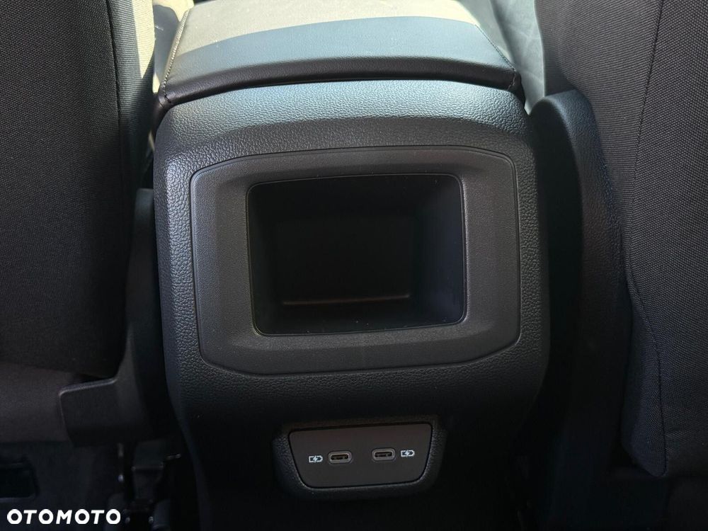 Volkswagen T-Cross 1.0 TSI Life Plus - 30