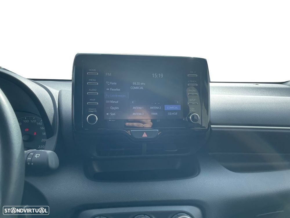 Toyota Yaris - 14