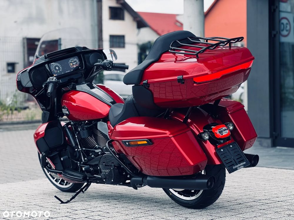 Harley-Davidson Touring Street Glide - 19