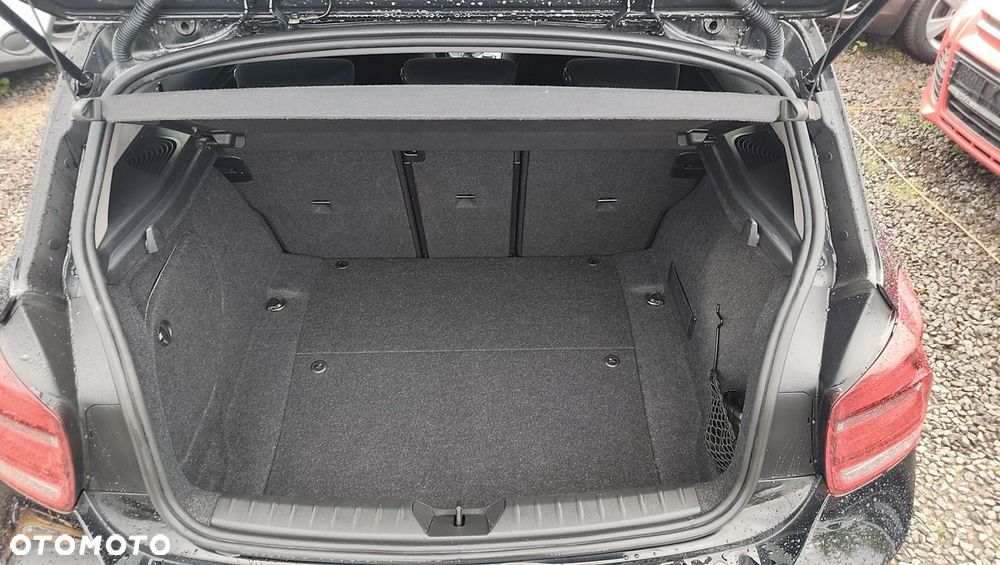 BMW Seria 1 116i Sport Line - 22