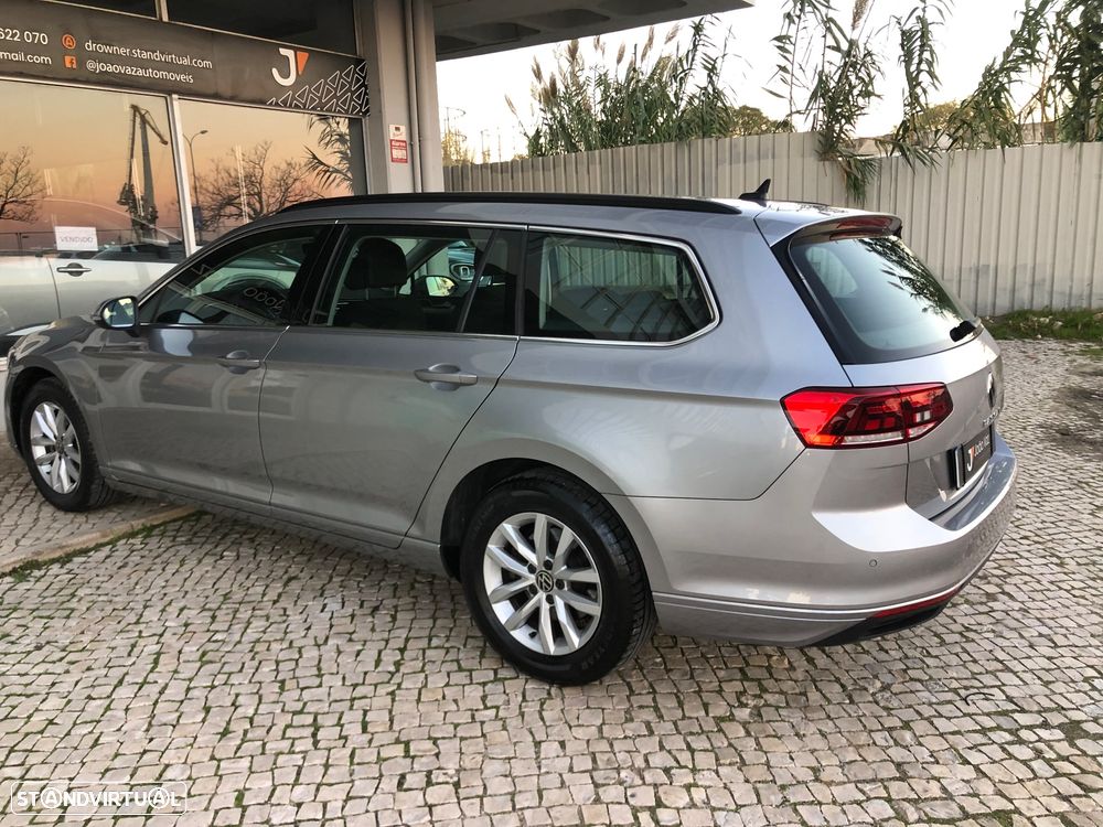 VW Passat Variant 2.0 TDi Business DSG - 11