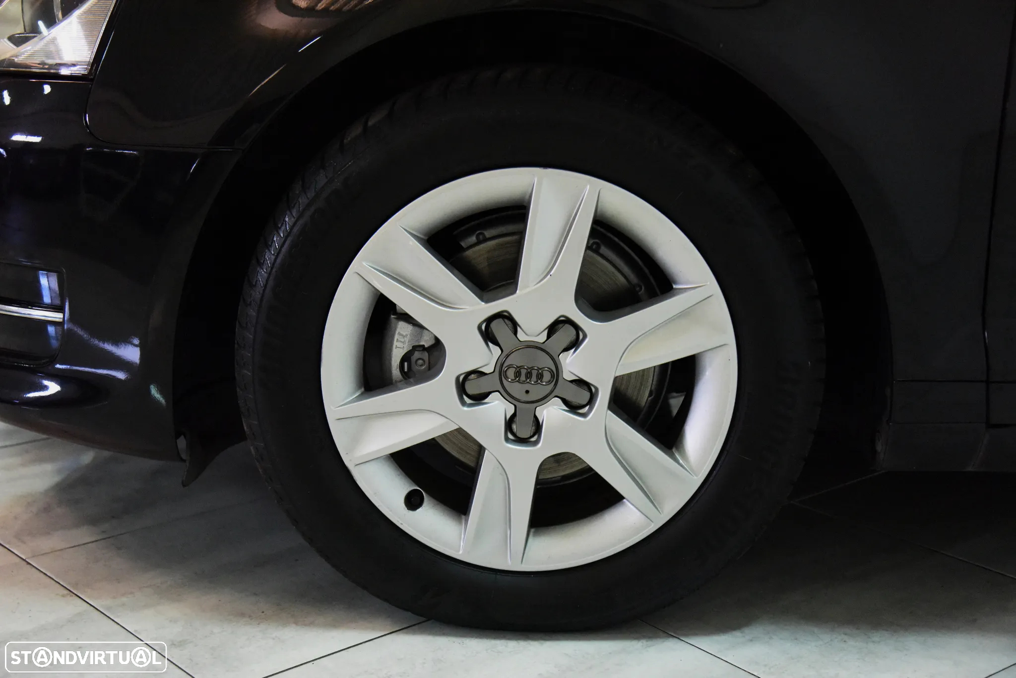 Audi A3 Sportback 1.6 TDI Attraction Special Edition - 8