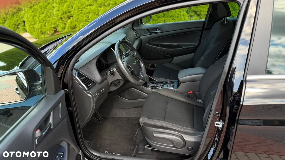 Hyundai Tucson blue 1.7 CRDi 2WD DCT Advantage - 18