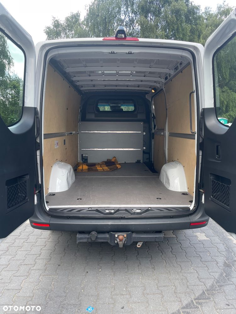 Mercedes-Benz Sprinter - 13