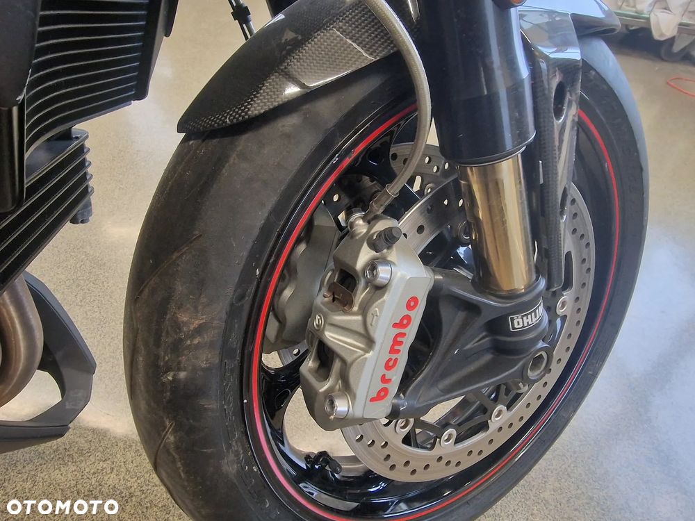 Triumph Speed Triple - 12