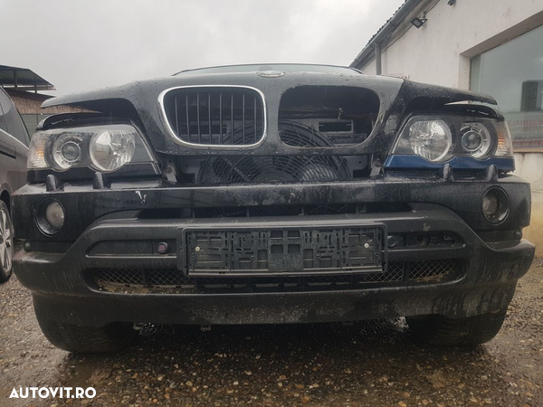 Bara fata BMW X5 E53 2000 - 2003 NEGRU (622) model cu spalatoare far